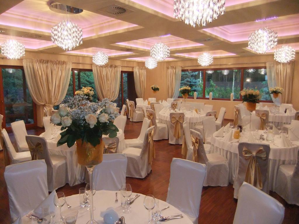 Agat Hotel Lodz  Exterior photo